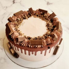 Kit Kat Cake
